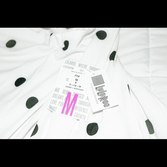 LuLaRoe - Size M Joy Vest - Picture 2 of 4